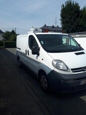 Opel vivaro 1.9 cdti semi-uitgerust