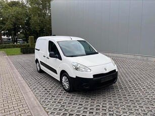 Peugeot Partner 1.6 HDI EURO5 GEKEURD