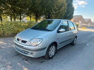 Renault scenic/ automaat/