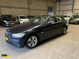 BMW 3-serie 320i Dynamic Executive |Navi|Airco|