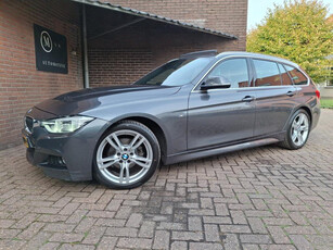 BMW 3-serie Touring 320i M Sport Edition 184PK Auto. Panoramadak / Led Verlichting / Apple Car Play / Lederen Bekleding