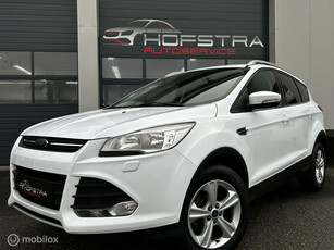 Ford Kuga 1.5 Trend Groot-Navi Trekhaak Clima Dealer-Onderhouden