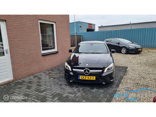 Mercedes CLA-klasse 180 Ambition uitklapbare trekhaak , stoelverwarming