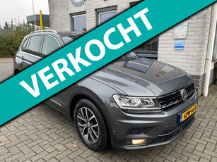 Volkswagen TIGUAN 1.4 TSI Comfortline Business / Camera / PDC V + A / Add Cruise / Carplay / Navigatie / Telefoon