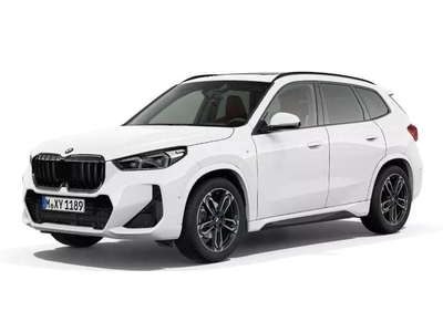 BMW X1 sDrive18i M Sport / PANO / HUD / HK / MEM / LEER