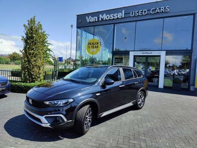 Fiat Tipo Station Wagon Cross (bj 2023, automaat)