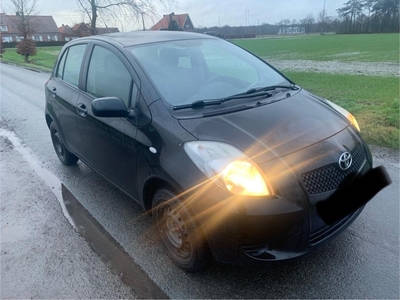 Toyota Yaris 1000 benzine