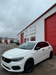 Fiat tipo street 2020 1.4i 25000km led/bluetooth/dab/pdc