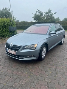 Skoda superb 2.0tdi 2017 rijdt nog heel goed