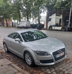 Audi tt 2.0 TFSI