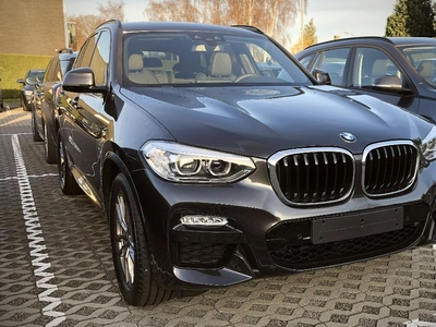 BMW X3 xdrive 20i met M Sportpakket !!