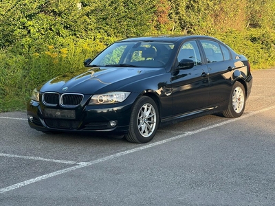 bmw 318d 141725km opendak