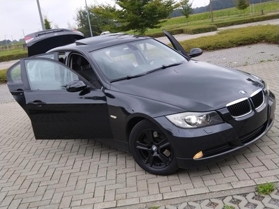 Bmw 320d / Automatisch full-option / Pack-M