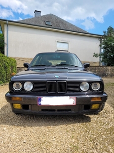 BMW 325i Touring