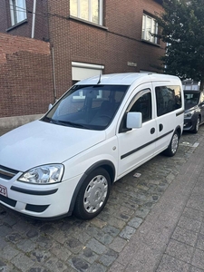 Opel Combo 1.4 Benzine