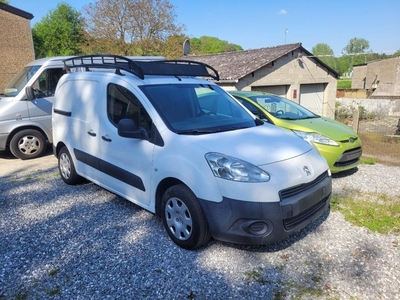 Peugeot partner 16HDI euro5 bj 2014