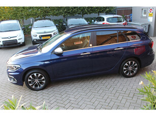 Fiat Tipo Stationwagon 1.4 Turbo Mirror Airco-Cruise-Navi-Camera-Trekhaak !!! 12 Maanden Bovag Garantie.