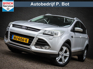 Ford Kuga 1.6 Titanium Plus / Trekhaak/ Panoramadak