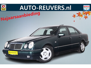 Mercedes-Benz E-Klasse 230 Avantgarde VOOR DE LIEFHEBBER / Airco / Schuifdak