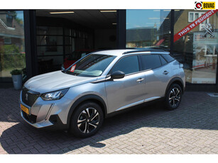 Peugeot 2008 1.2 PureTech Allure Automaat! 130PK/Zwarte hemel/LMV/Camera!