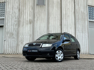 Skoda Fabia Combi 1.4-16V Spirit+ | Airco | Cruise | Bluetooth Audio | NAP | Nieuwe APK | 6500 euro onderhoud gehad......