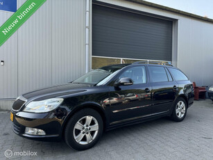 Skoda Octavia Combi 1.6 TDI Greentech Ambition Business Line