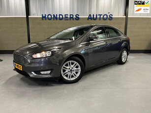 Ford Focus 1.0 Titanium Sedan 126 PK I APPLECARPLAY I KEYLESS ENTRY I TREKHAAK I CRUISE I NAVI I VOORRUIDVERWARMING I NL AUTO I