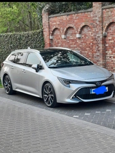 Toyota Corolla sportstouerer 2.0 Hybride