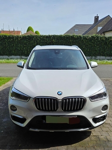 BMW X1 sDrive18 X-line automaat/trekhaak/leder