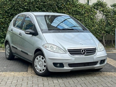 Mercedes A150 // Benzine // Airco // Carnet d’entretien