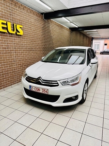 Citroën c4 essence