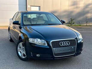 Audi A4 1.6