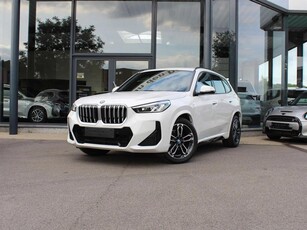 BMW X1 sDrive18i M Sport / TREKHAAK / HARMAN-KARDON / CAM