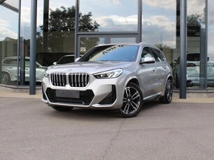 BMW X1 sDrive18i M Sport / TREKHAAK / HARMAN-KARDON / CAM