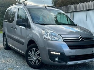 Citroen Berlingo 1.6 BlueHDi XTR - Automatisch