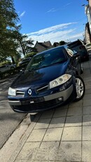 Renault Megane klaar om zich in te schrijven