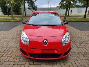 Renault Twingo Benzine 2009 83.000 km Weinig kms Gekeurd