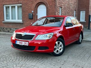 SKODA OCTAVIA 1.4 BENZINE SEDAN AIRCONDITIONING EURO 5