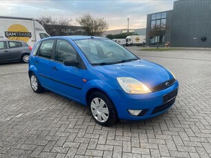 Te koop nette Ford fiesta 1.4 Automaat.