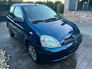 Toyota yaris 1.0 klaar voor registratie