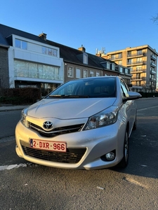 Toyota Yaris 1.33; VVT-i Style LHD