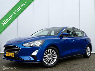 FORD FOCUS 1.0 ECOBOOST TITANIUM AUTOMAAT/KEYLESS/LED/CARPLAY/CLIMATE/NAVI