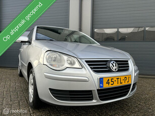 Volkswagen Polo 1.4-16V Turijn Uitvoering 1Ste Eigenaar