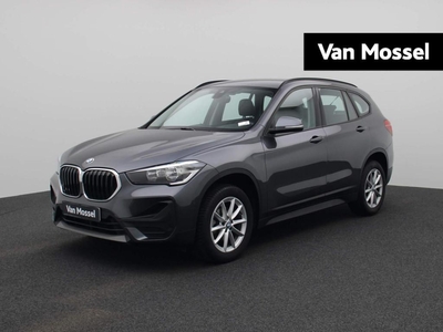 BMW X1 sDrive16d Executive | Leder | Navi | ECC | PDC | LMV