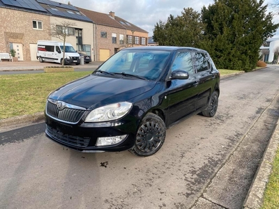 Skoda fabia 1.2i met 140DKM **AIRCO**