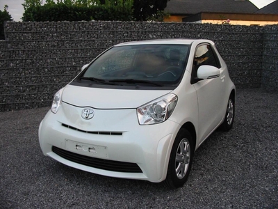 toyota iq benzine..