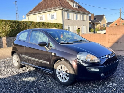 Fiat Punto EVO 1.3 Diesel 06/2011 Airco 210.000km Euro5