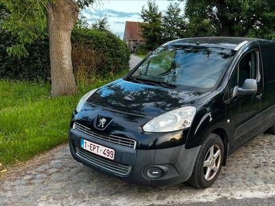 Peugeot Partner 1.6HDI Lichtevracht 3 zitplaatsen Airco