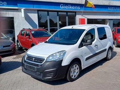 Peugeot Partner 1.6i benzine/lichte vracht/airco/cruise/gara