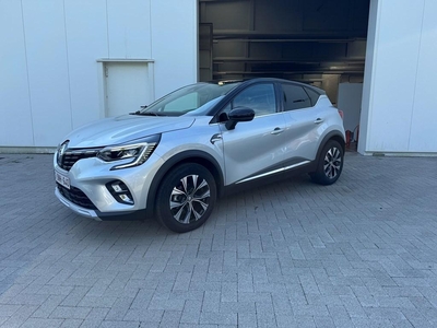 Renault Captur Techno TCe 140 EDC